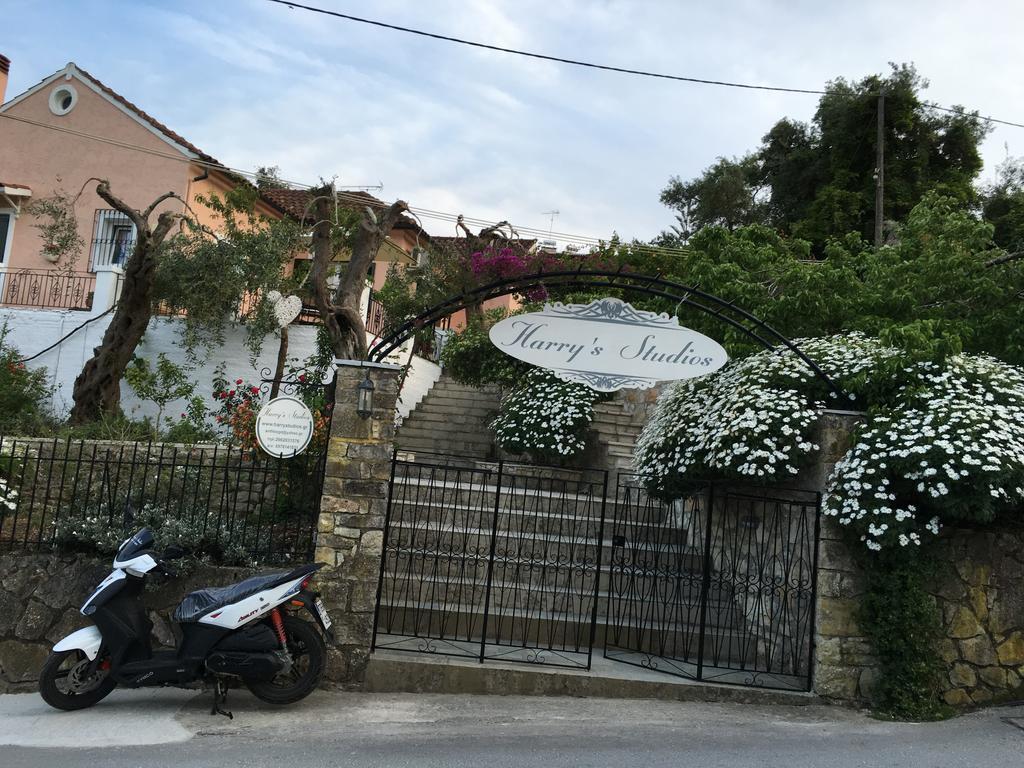 Harry'S Studios Gaios Ngoại thất bức ảnh